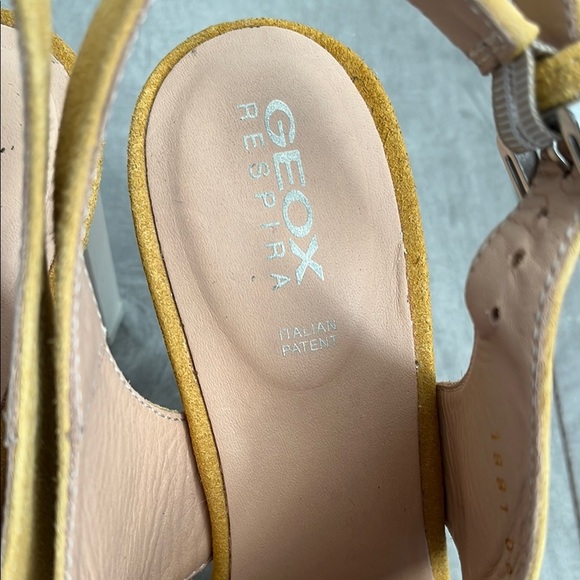 GEOX RESPIRA Jenieve Yellow Slingback Suede Sandals, Size 38/8 - Picture 3 of 9